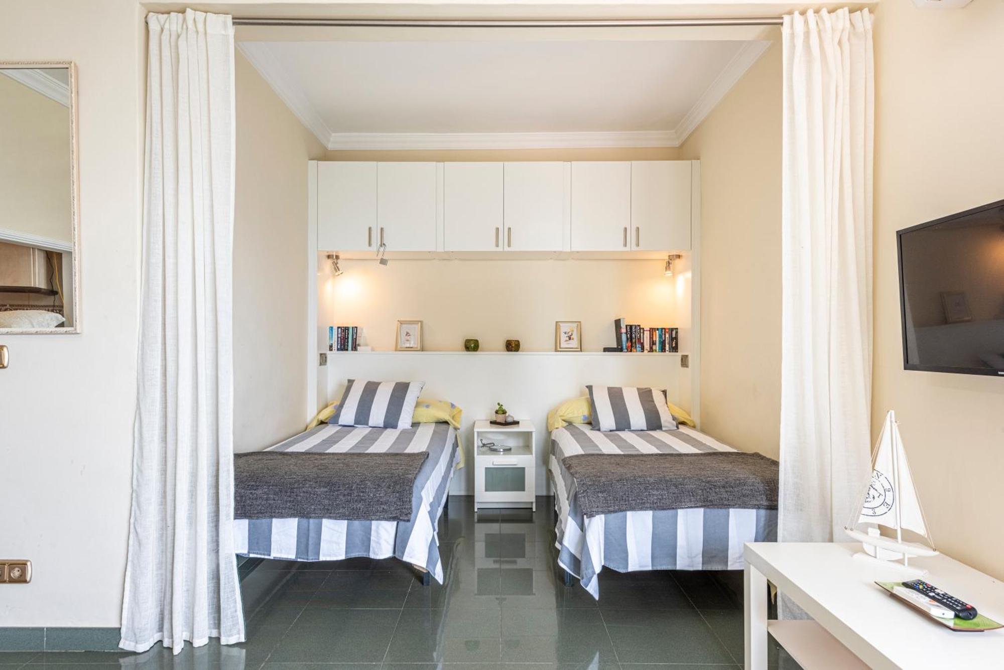 In Centre Frontbeach Apartemen *